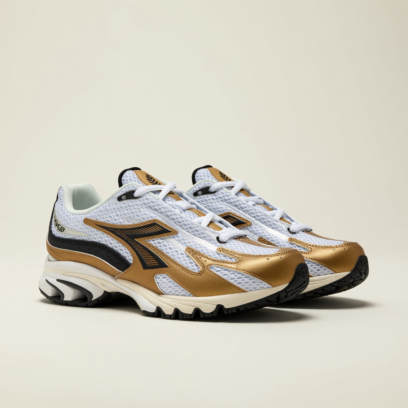 Diadora Mythos Propulsion 280 — Blanc / Noir / Or