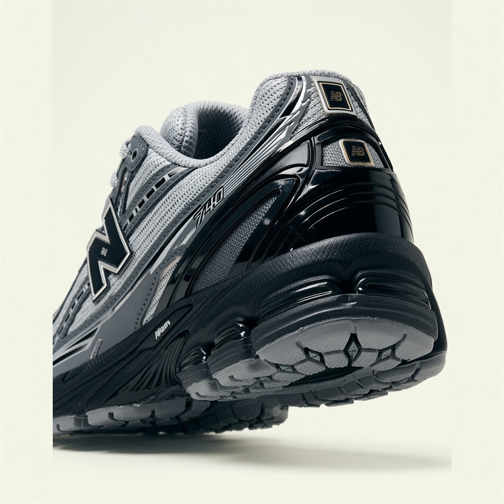 New Balance 1906R — Gris / Noir vue 3