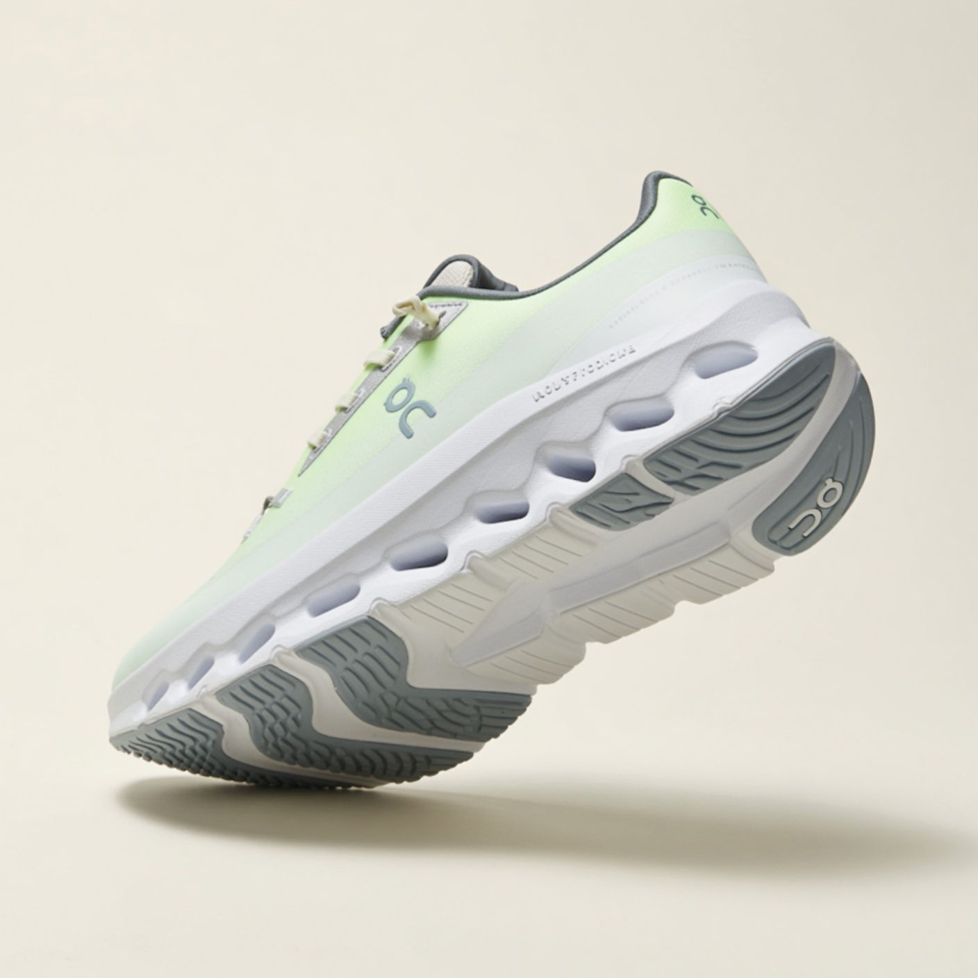 On Cloudmonster Hyper — Vert Lime / Gris vue 4