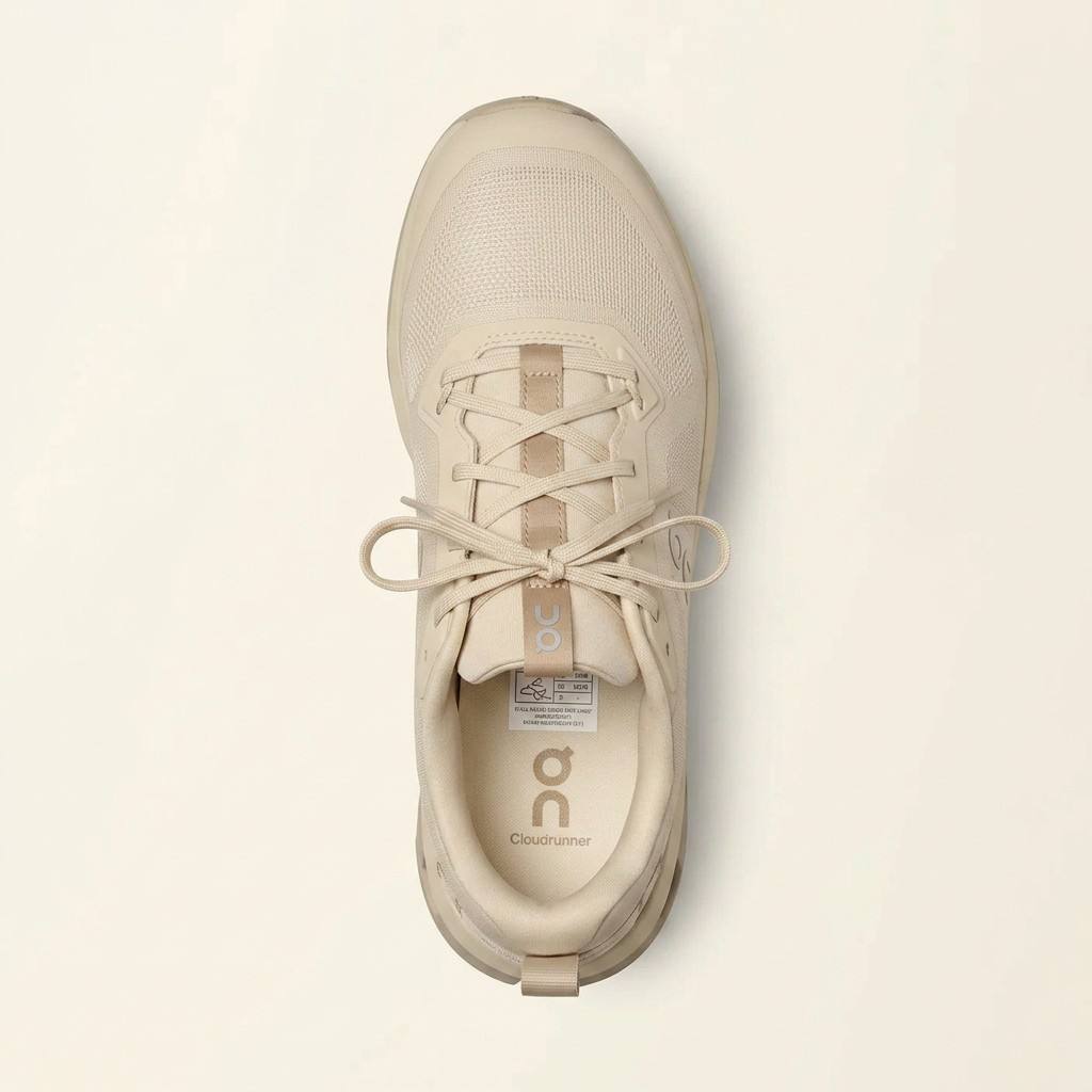 On Cloudrunner — Sable / Beige vue 4